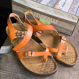 NIB Makalu Miggs Sandal in Cognac